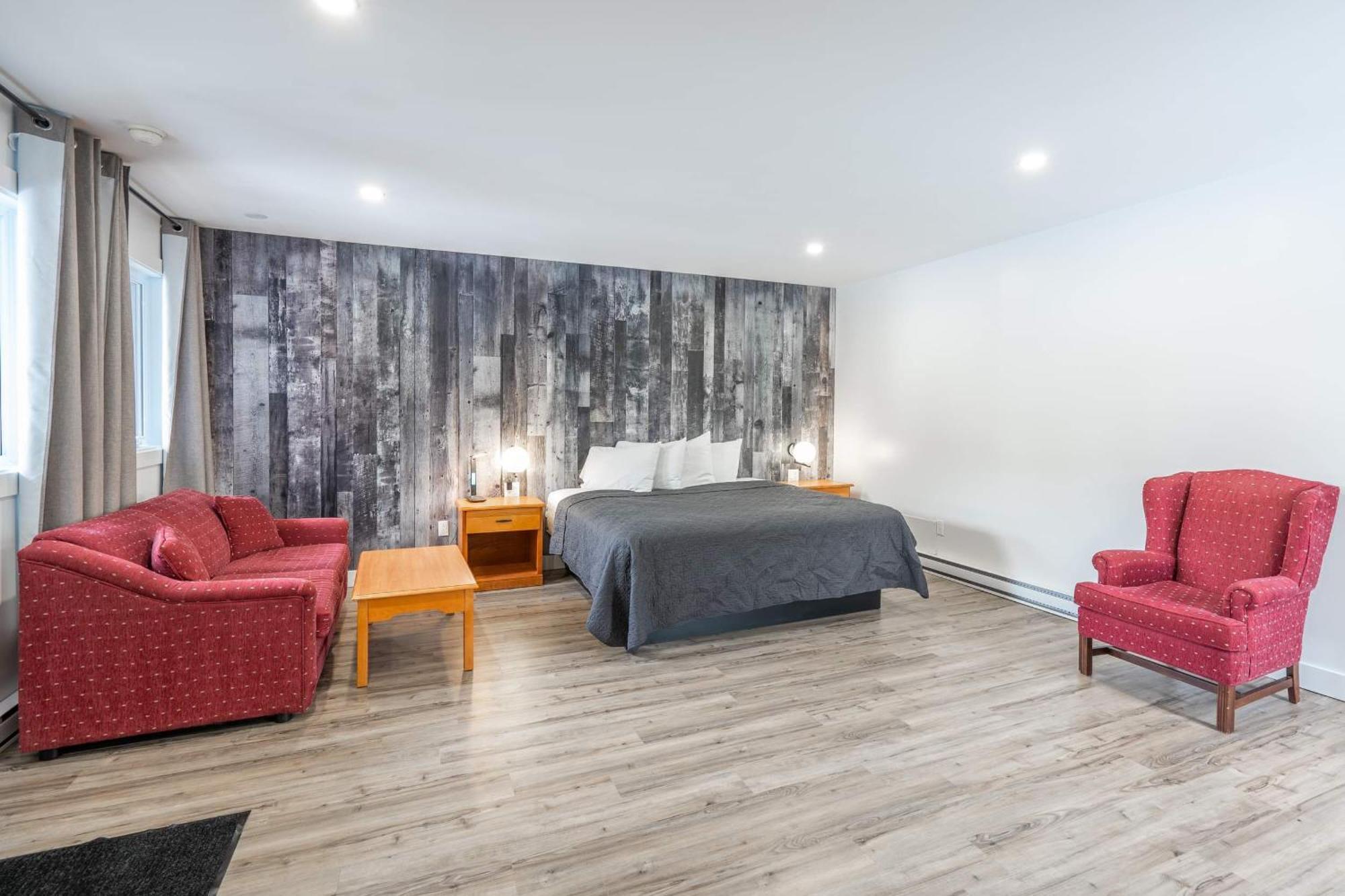 Le 2020 Charlevoix Motel